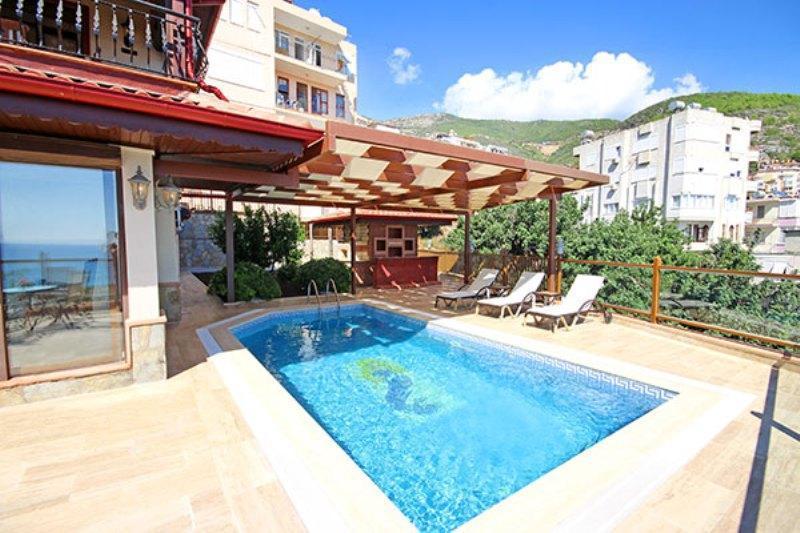 Cozy, traditional and furnished villa in Alanya